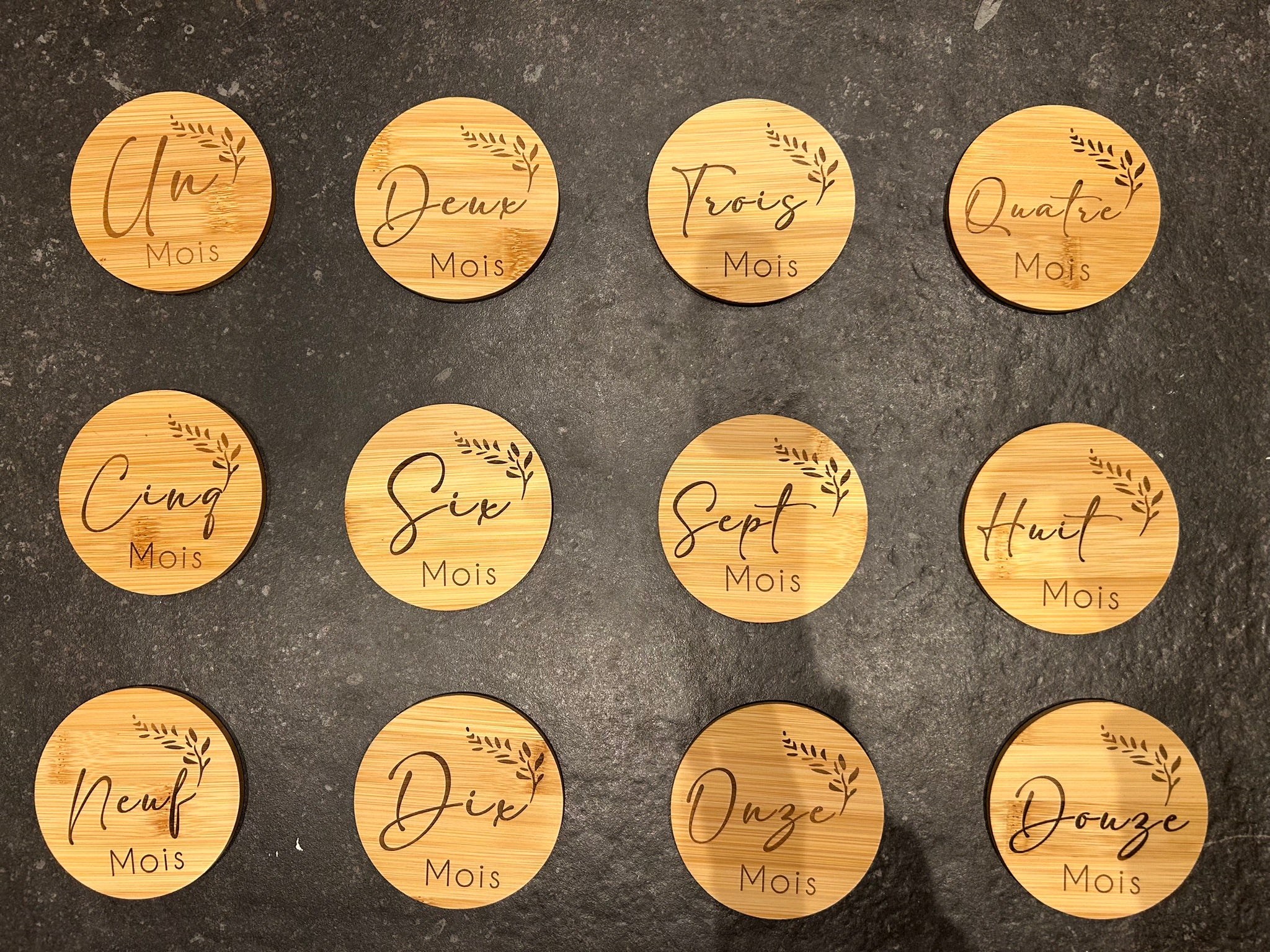 Cartes étapes bébé en bois – De 1 à 12 mois