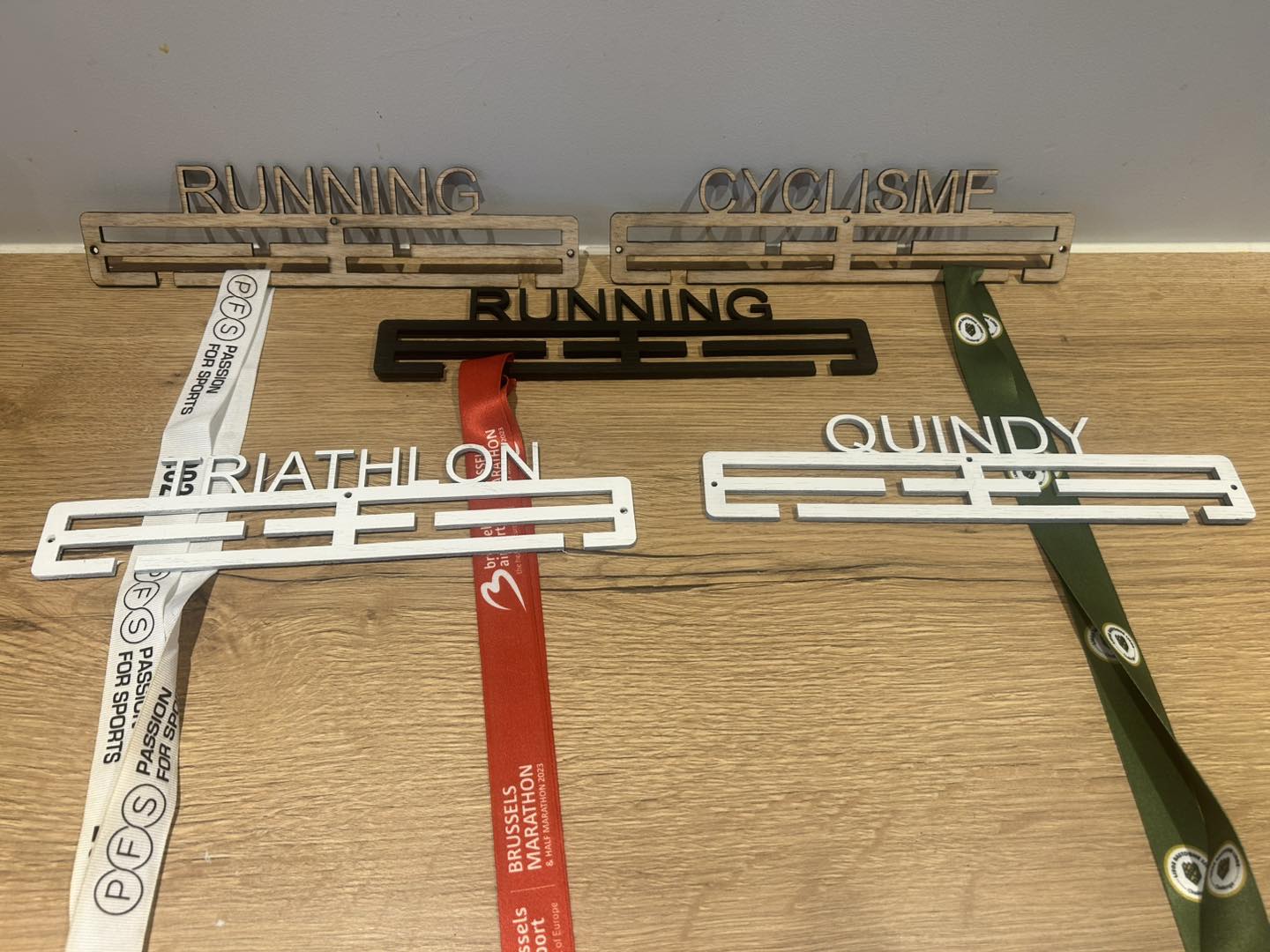 Support à médailles personnalisé – Sport au choix